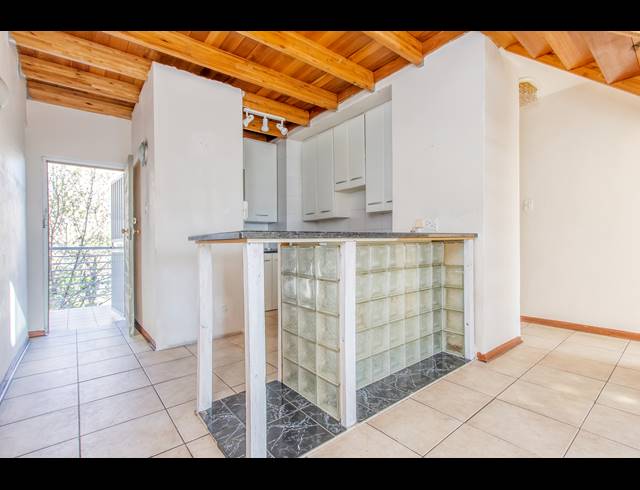 2 BEDROOM APARTMENT TO LET IN MORNINGSIDE